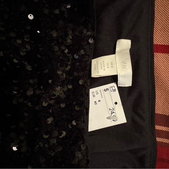 h&m Sequin Mini Skirt - Picture 6 of 6